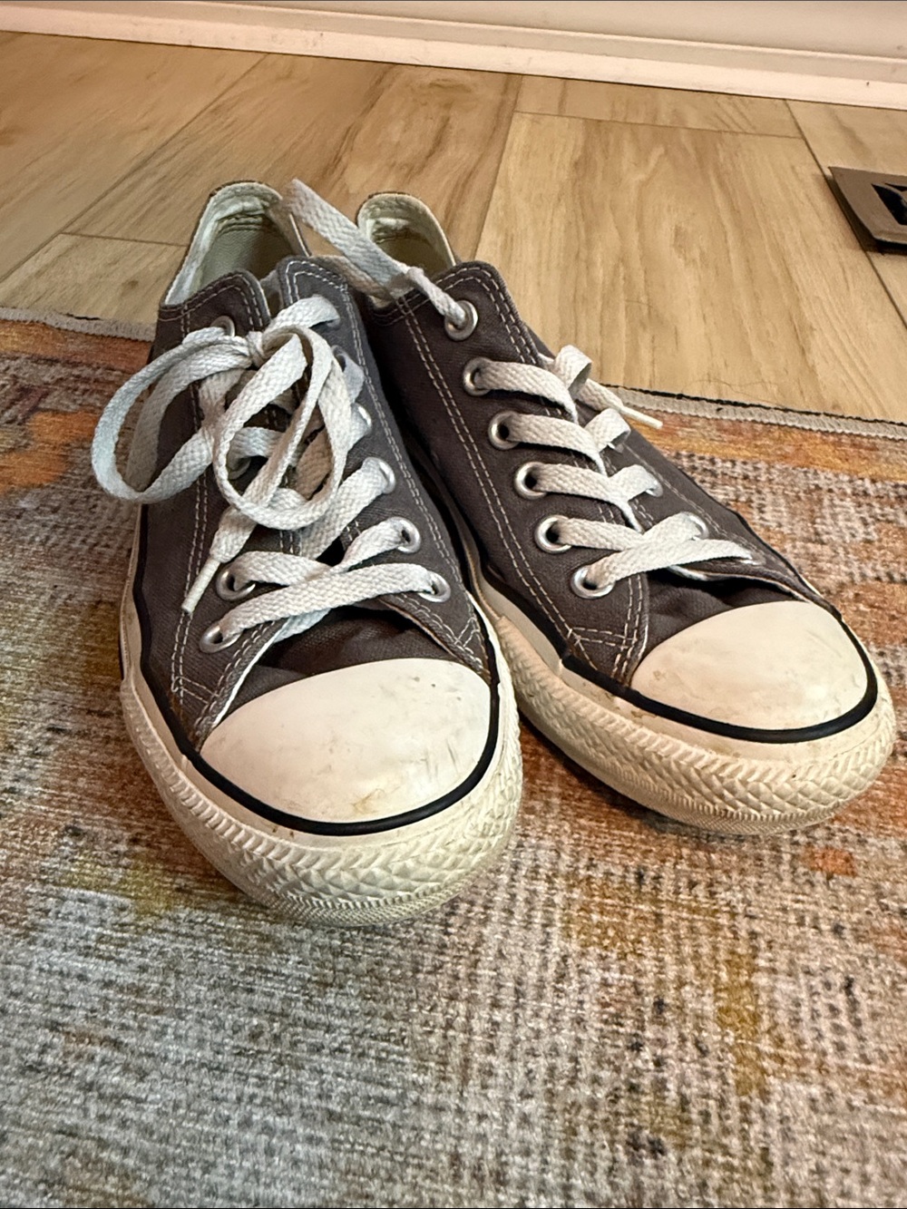 Kids Low-Top Gray Canvas Sneakers with White Laces